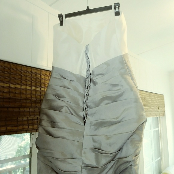 Exquisitely made Strapless Formal Mini Laces all t - Picture 4 of 8